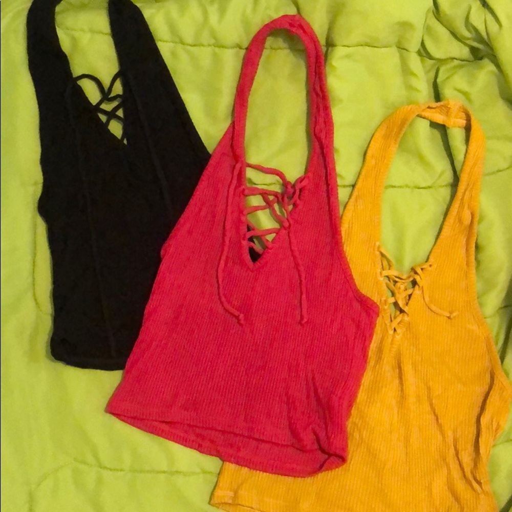 Cropped Halter Top